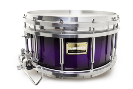 Pearl Championship Pipe Band 14" x 7.0"  Snare Drum  | Purple Sparkle Burst 14" x 7.0"