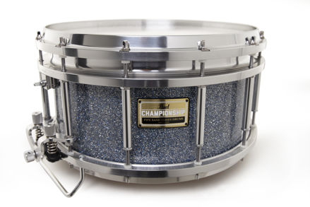 Pearl Championship Pipe Band 14" x 7.0"  Snare Drum  | Crystal Rain 14" x 7.0"