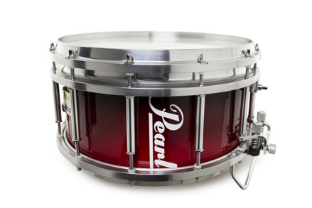 Pearl Championship Pipe Band 14" x 7.0"  Snare Drum  | Scarlet Fade 14" x 7.0"