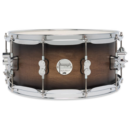PDP Concept Maple Satin Charcoal Burst Lacquer 6.5x14 skarptromme med krom hardware