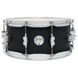 PDP Concept Maple Satin Black 6.5x14 skarptromme med krom hardware