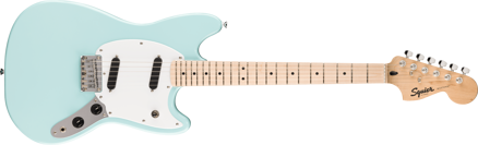 Squier Sonic Mustang, Maple Fingerboard, White Pickguard, Daphne Blue
